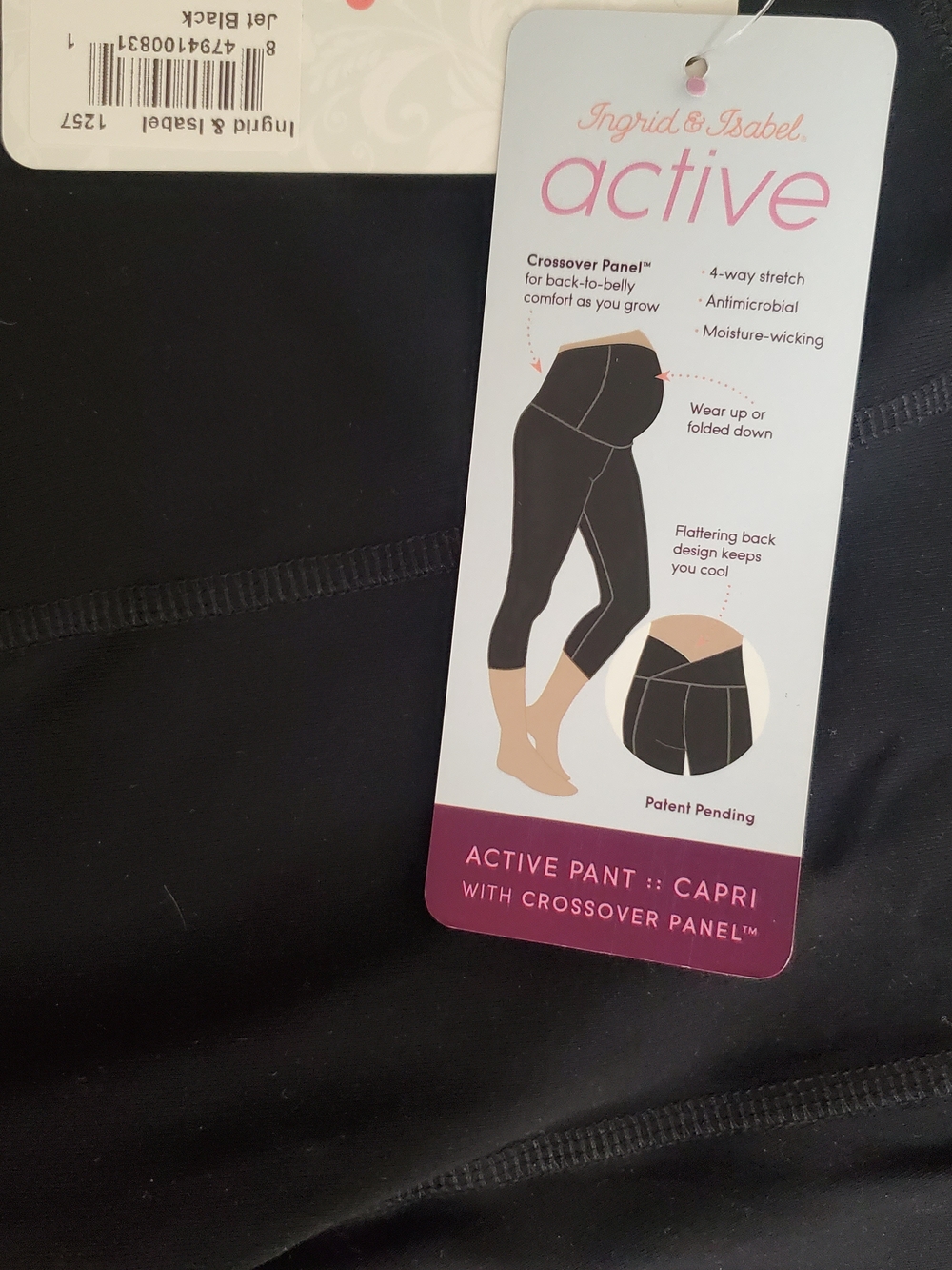 Maternity pants. Ingrid & Isabel Active Capri in Black